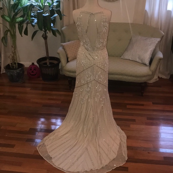 Misguided nude sequin maxi dress - Picture 3 of 4